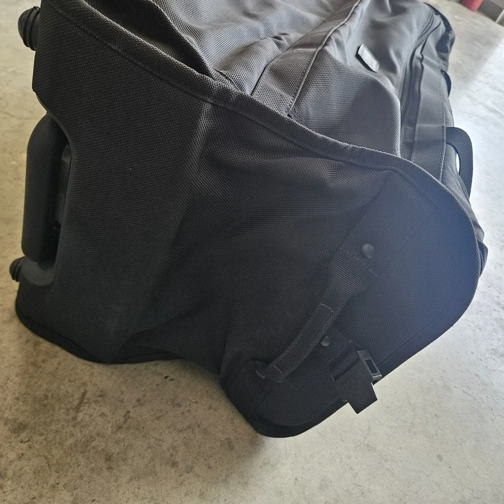 TUMI Alpha 2252D3 30